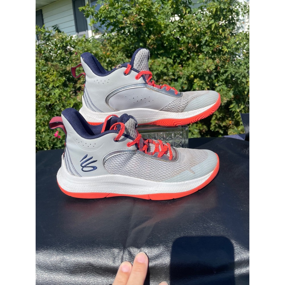 Under Armour Curry Basketball Shoes Mens 9 Grey Red Navy Blue Mid Top Sneakers